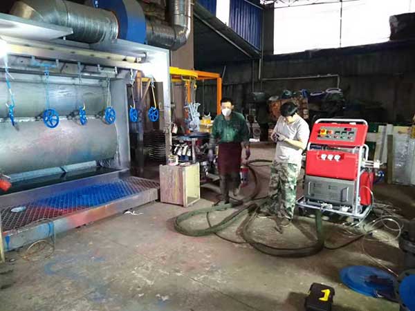 JNJX-H5600(T)聚脲噴涂機(jī)(圖2) 聚脲閥門防腐噴涂案例